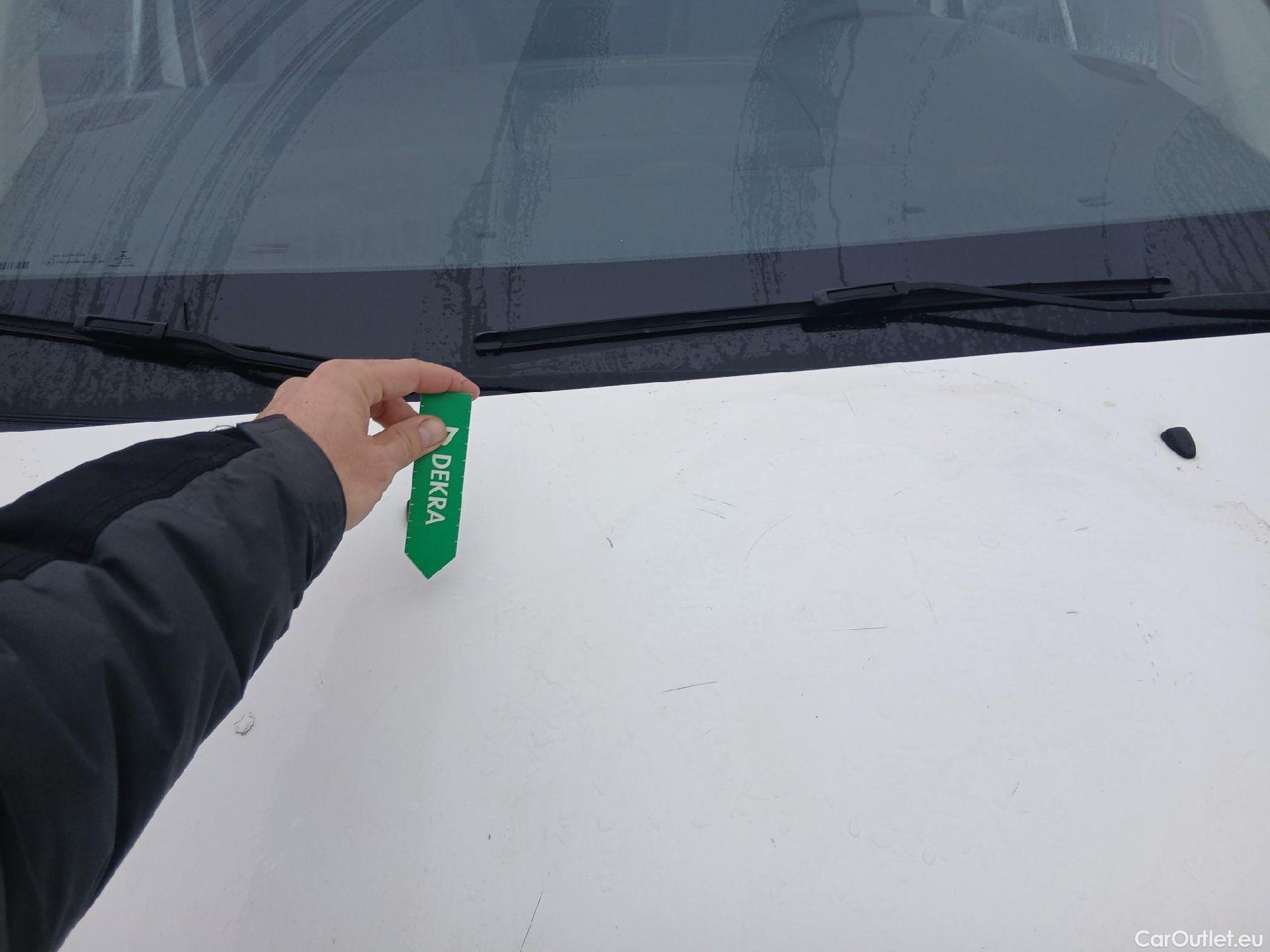  Peugeot  Expert PEUGEOT  / 2016 / 4P / furgón Furgón Pro 1.5 BlueHDi 120 S&S Standard #1