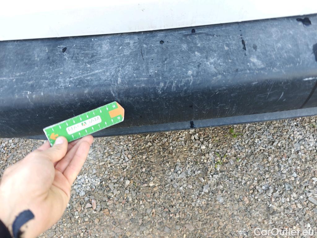  Citroen  Berlingo CITROEN  / 2018 / 5P / combi Talla M BlueHDi 100 S&S LIVE PACK (IND) #25