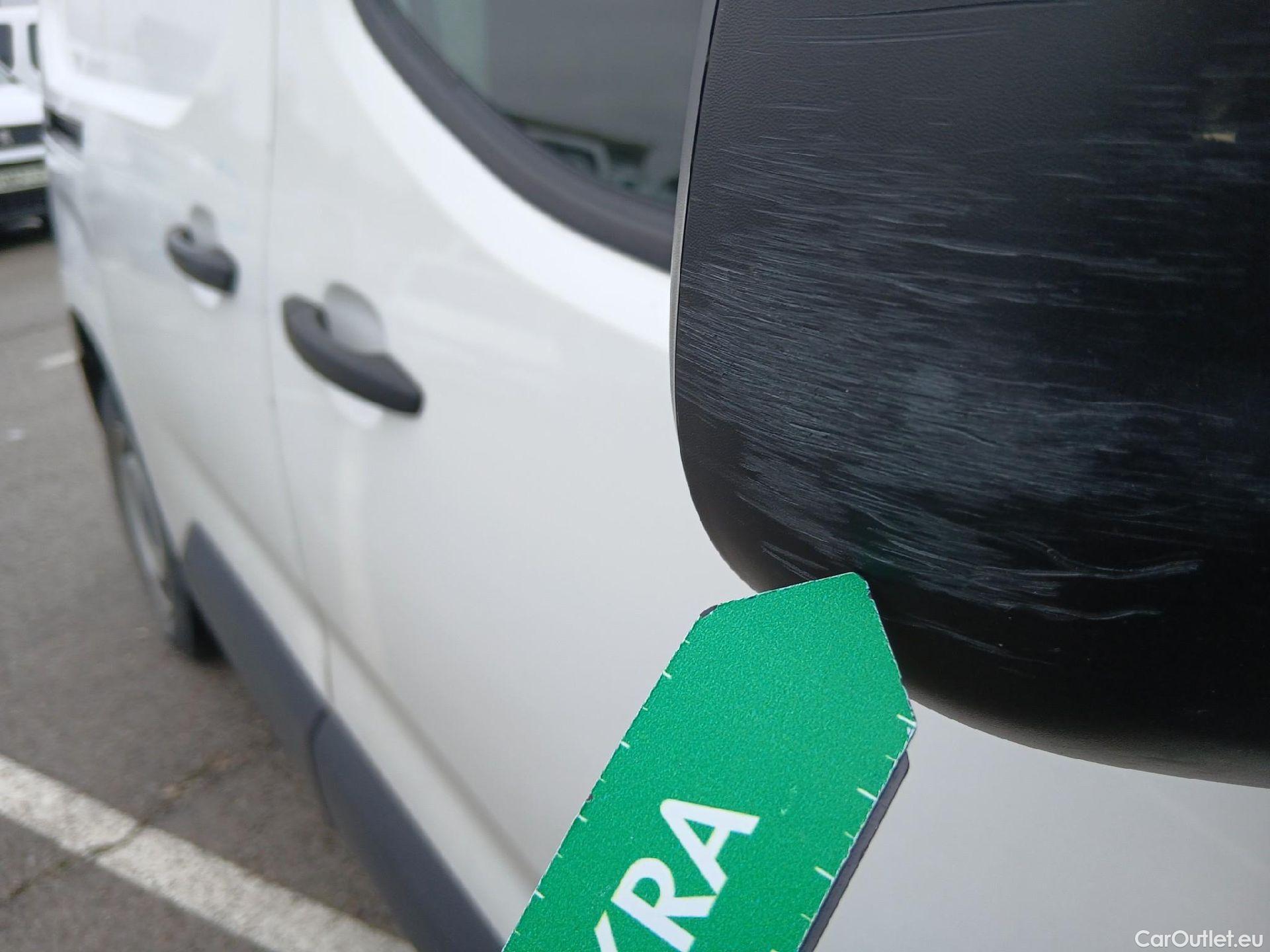  Citroen  Berlingo CITROEN  / 2018 / 3P / furgón derivado de turismo Talla M BlueHDi 73kW CONTROL #45