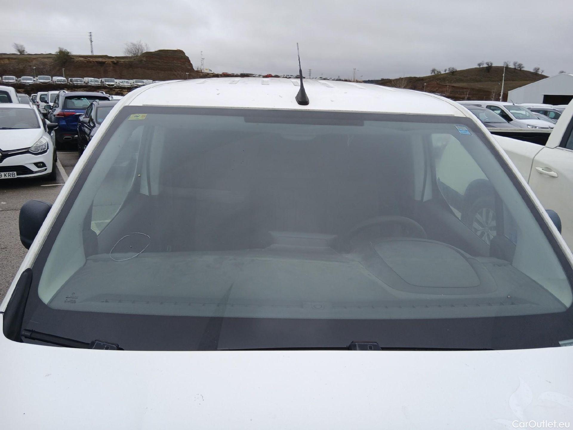  Citroen  Berlingo CITROEN  / 2018 / 3P / furgón derivado de turismo Talla M BlueHDi 73kW CONTROL #1