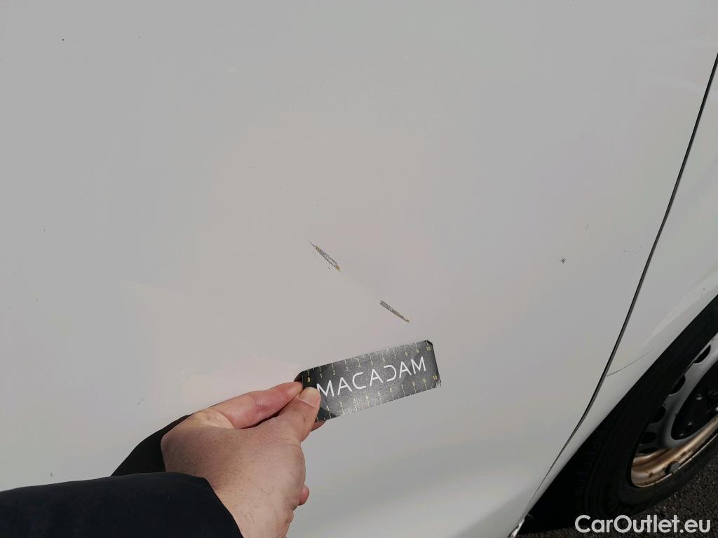  Peugeot  Expert PEUGEOT  / 2016 / 4P / furgón Furgón Pro BlueHDi 90KW (120) Standard #13