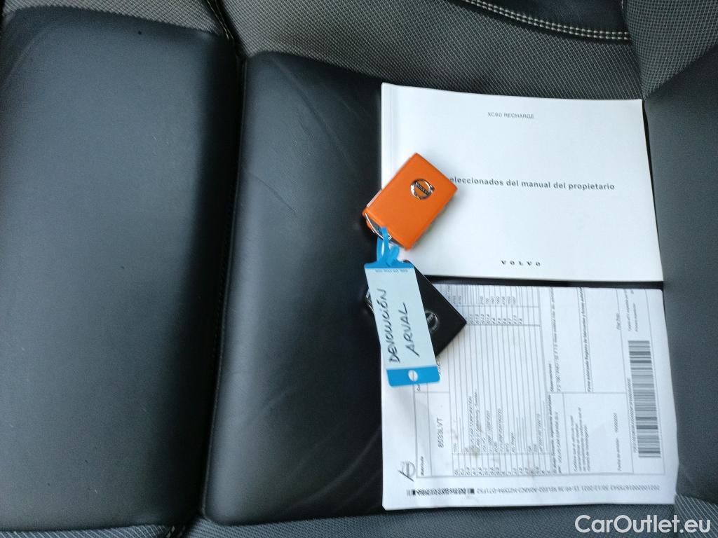  Volvo  XC60 VOLVO  / 2017 / 5P / todoterreno 2.0 T6 AWD Recharge R-Design Auto #32