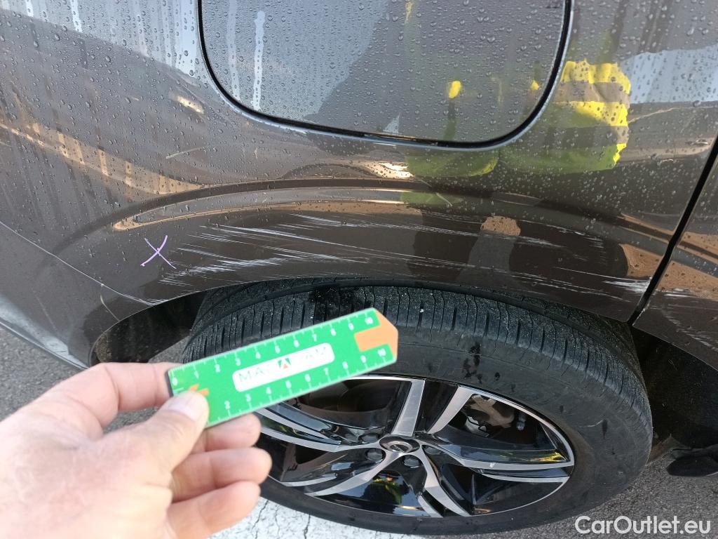  Volvo  XC60 VOLVO  / 2017 / 5P / todoterreno 2.0 T6 AWD Recharge R-Design Auto #13