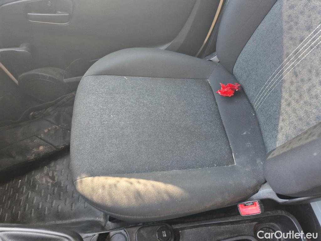  Fiat  Fiorino FIAT  / 2016 / 3P / furgón derivado de turismo Cargo Base 1.3 Mjet 59kW (80CV) E6 #3