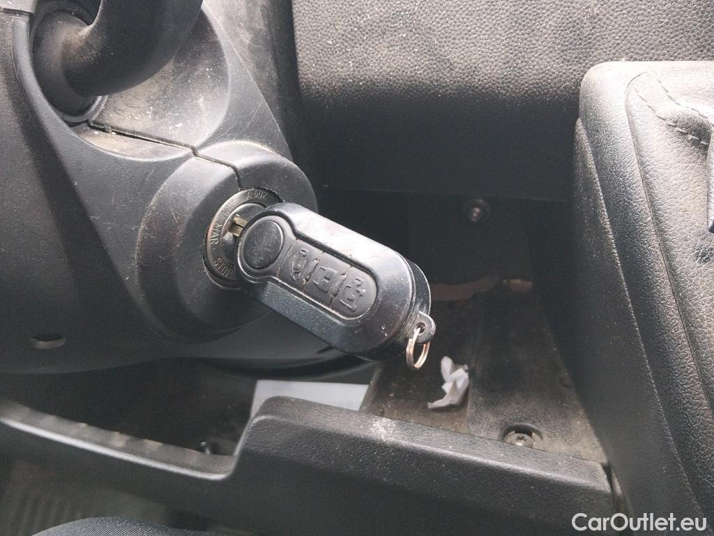  Peugeot  Boxer  Furgón Techo Elevado 335 L2H2 BlueHDi 140 Stop&Start HDi 140CV MT6 E6d #9