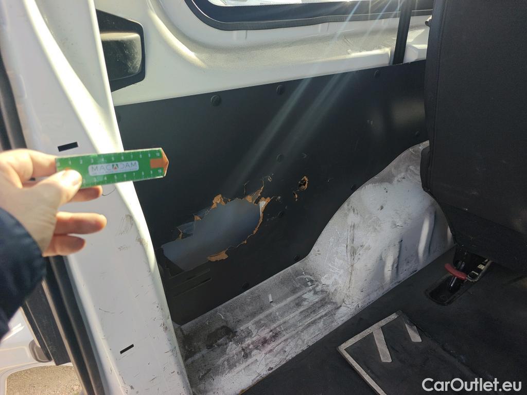  Citroen  Jumpy CITROEN  / 2016 / 4P / combi Talla M BlueHDi 88KW (120CV) 6v Confort #41