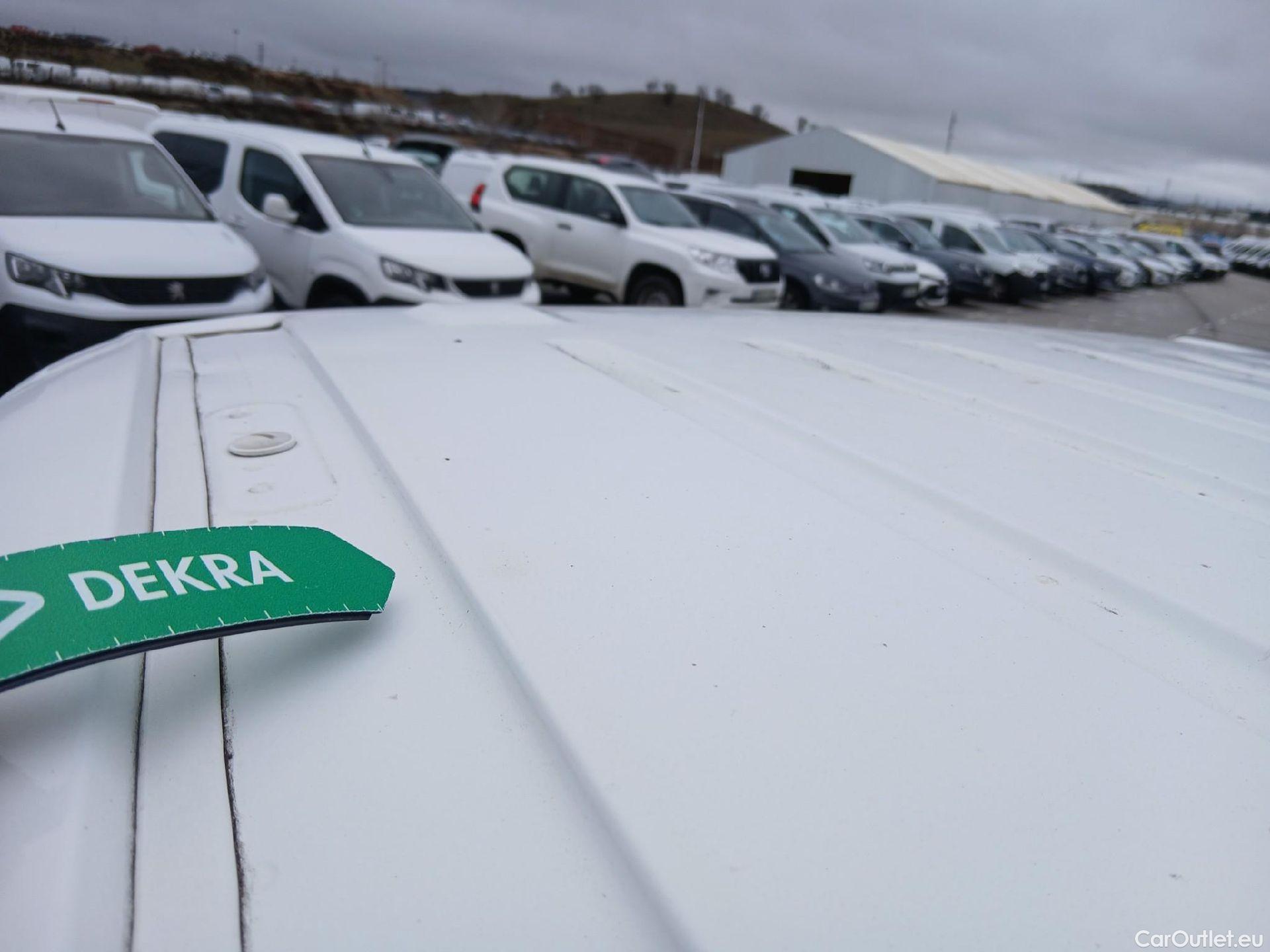  Citroen  Berlingo CITROEN  / 2018 / 3P / furgón derivado de turismo Talla M BlueHDi 73kW CONTROL #49