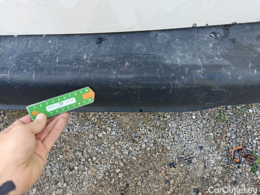  Citroen  Berlingo CITROEN  / 2018 / 5P / combi Talla M BlueHDi 100 S&S LIVE PACK (IND) #27