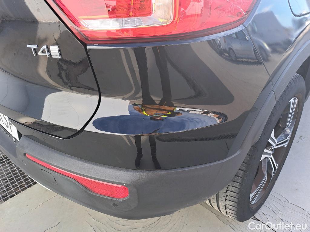  Volvo  XC 40 VOLVO XC40 / 2017 / 5P / todoterreno 2.0 T4 Inscrption Auto #30