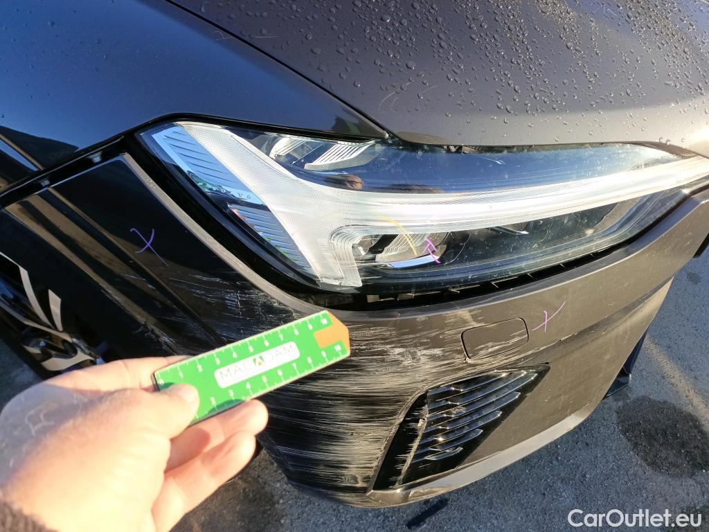  Volvo  XC60 VOLVO  / 2017 / 5P / todoterreno 2.0 T6 AWD Recharge R-Design Auto #26