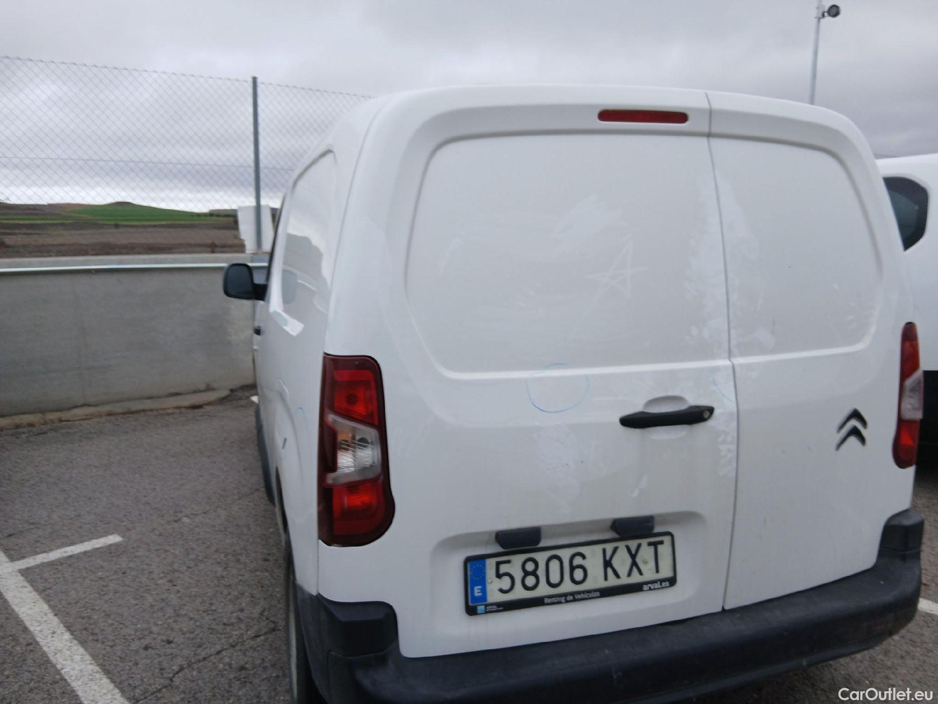  Citroen  Berlingo CITROEN  / 2018 / 3P / furgón derivado de turismo Talla M BlueHDi 73kW CONTROL #25