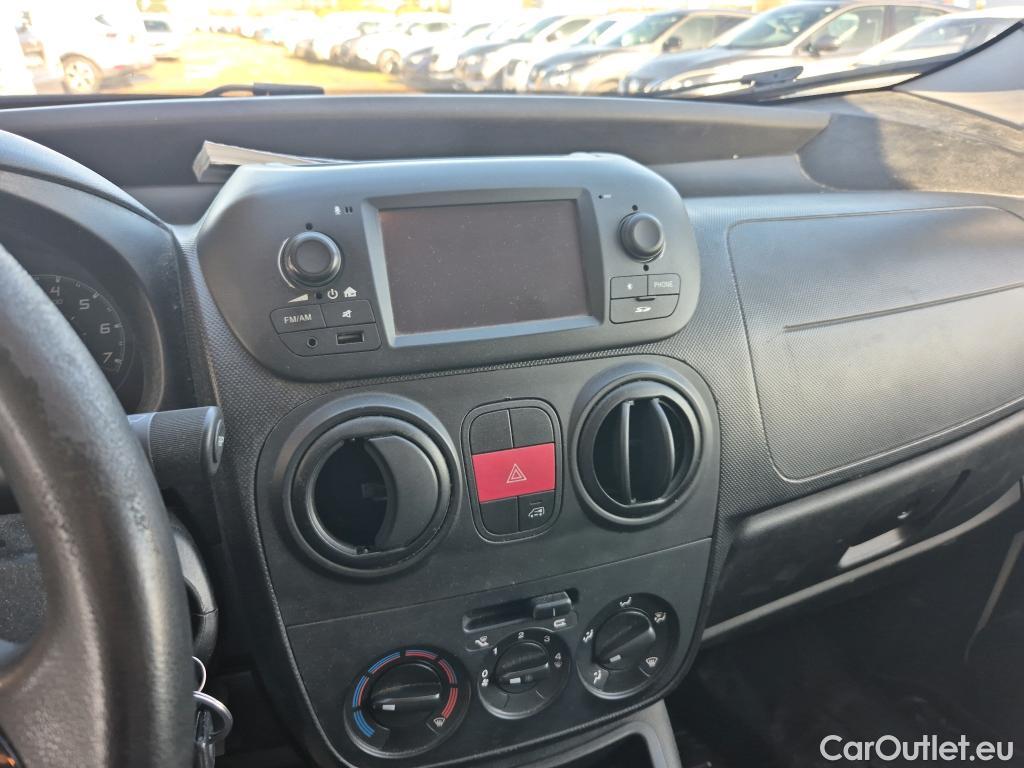  Fiat  Fiorino FIAT  / 2016 / 3P / furgón derivado de turismo Cargo Base 1.3 Mjet 59kW (80CV) E6 #17