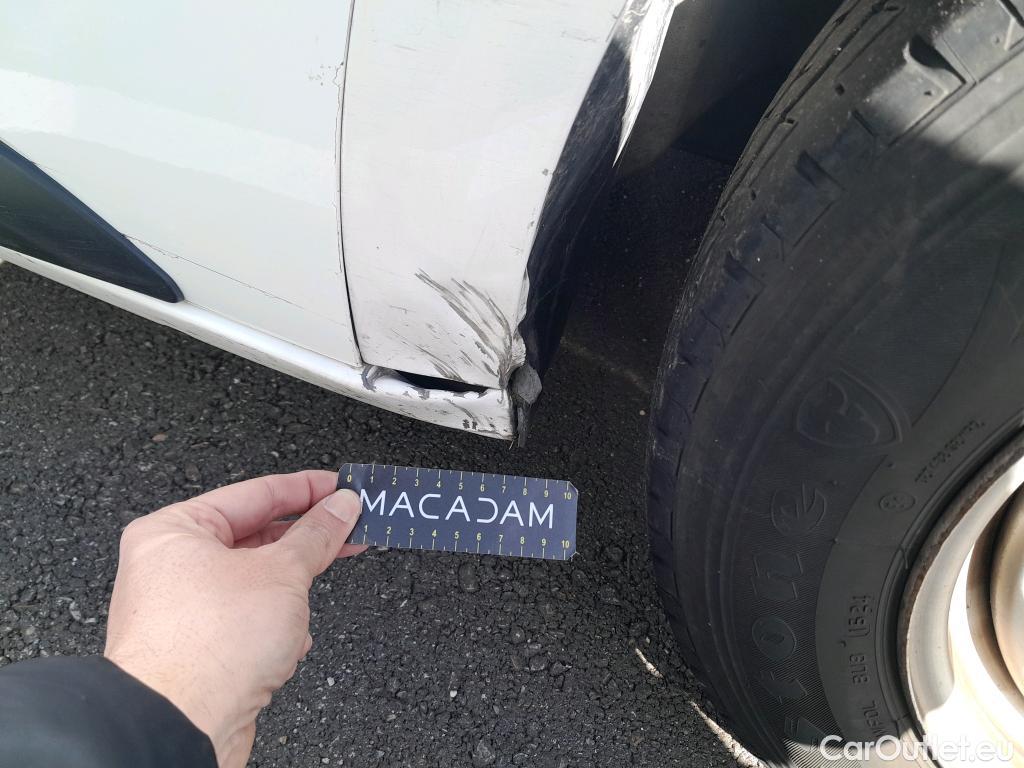  Peugeot  Expert PEUGEOT  / 2016 / 4P / furgón Furgón Pro BlueHDi 90KW (120) Standard #15