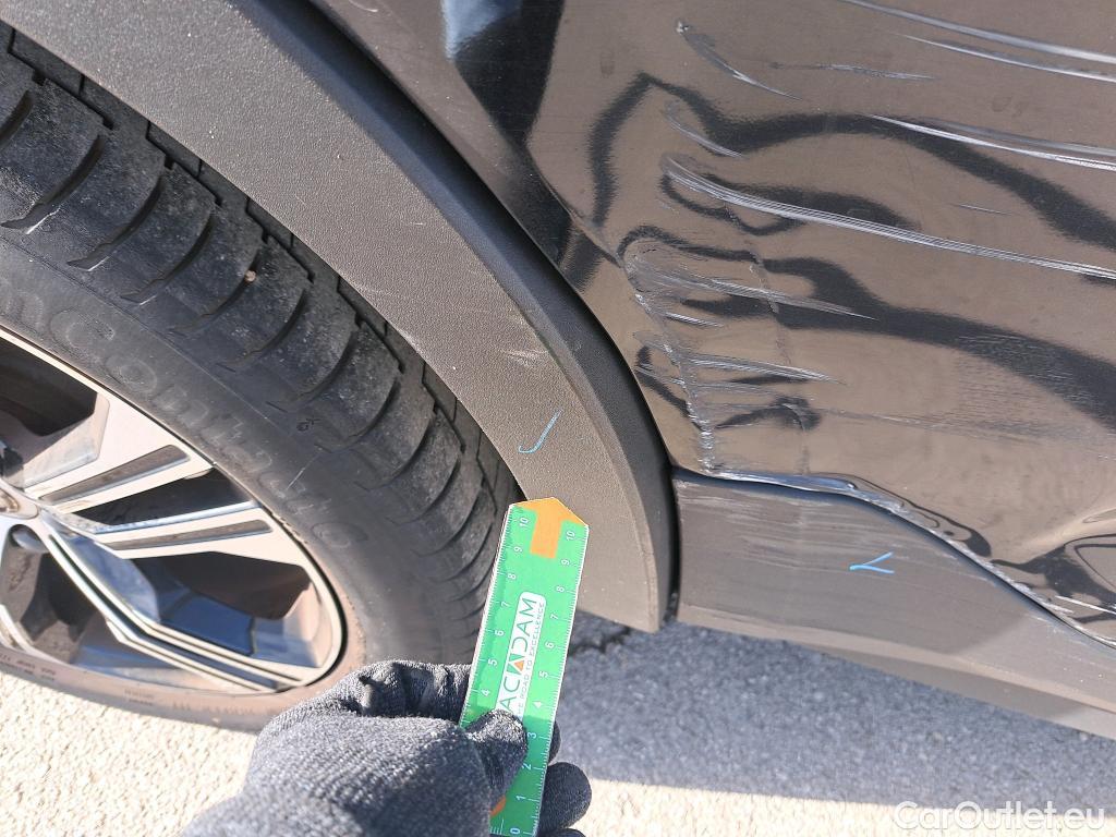  Volvo  XC 40 VOLVO XC40 / 2017 / 5P / todoterreno 2.0 T4 Inscrption Auto #41