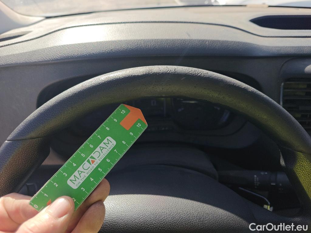  Citroen  Jumpy CITROEN  / 2016 / 4P / combi Talla M BlueHDi 88KW (120CV) 6v Confort #55