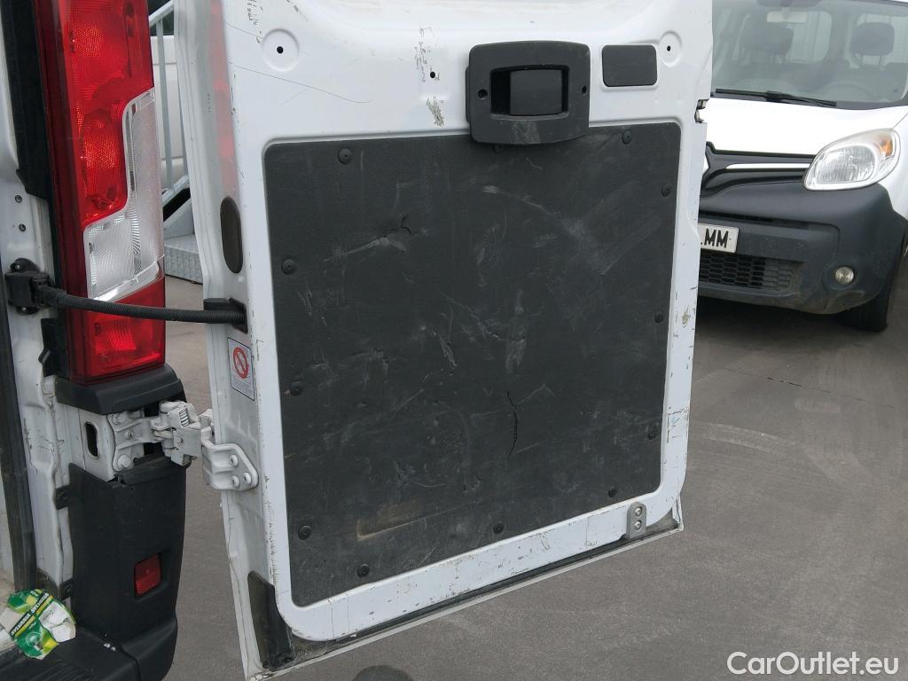  Peugeot  Boxer  Furgón Techo Elevado 335 L2H2 BlueHDi 140 Stop&Start HDi 140CV MT6 E6d #2