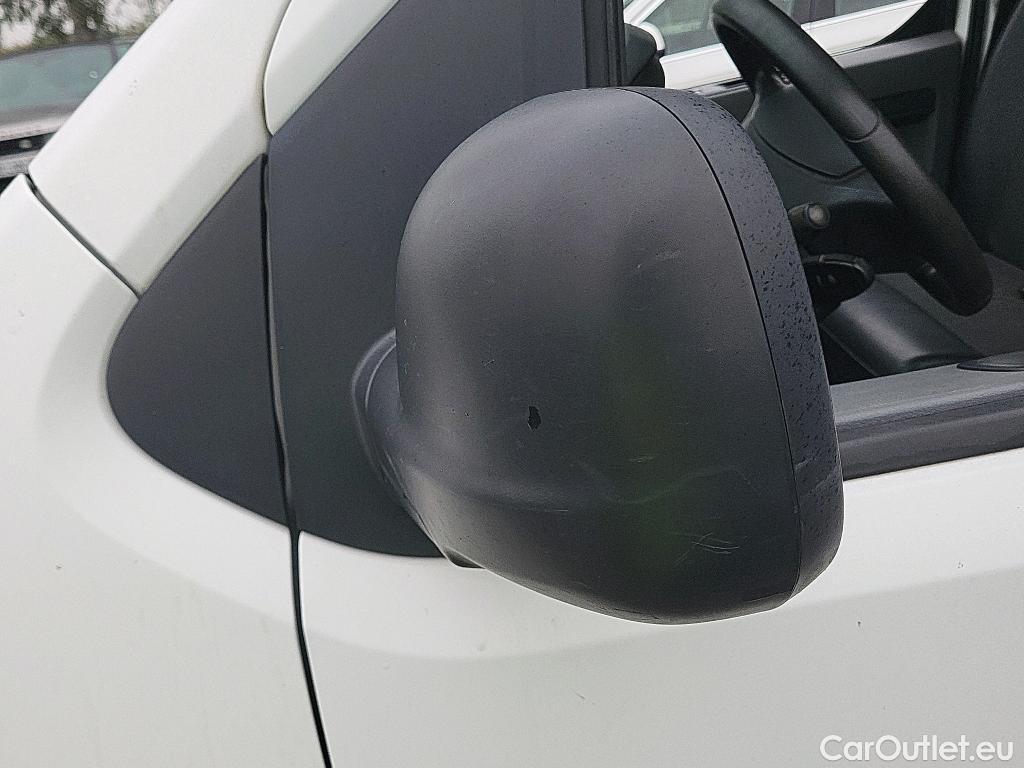  Opel  Vivaro OPEL  / 2019 / 4P / furgón 1.5 Diésel 74kW (100CV) M Std Express (CX) #48