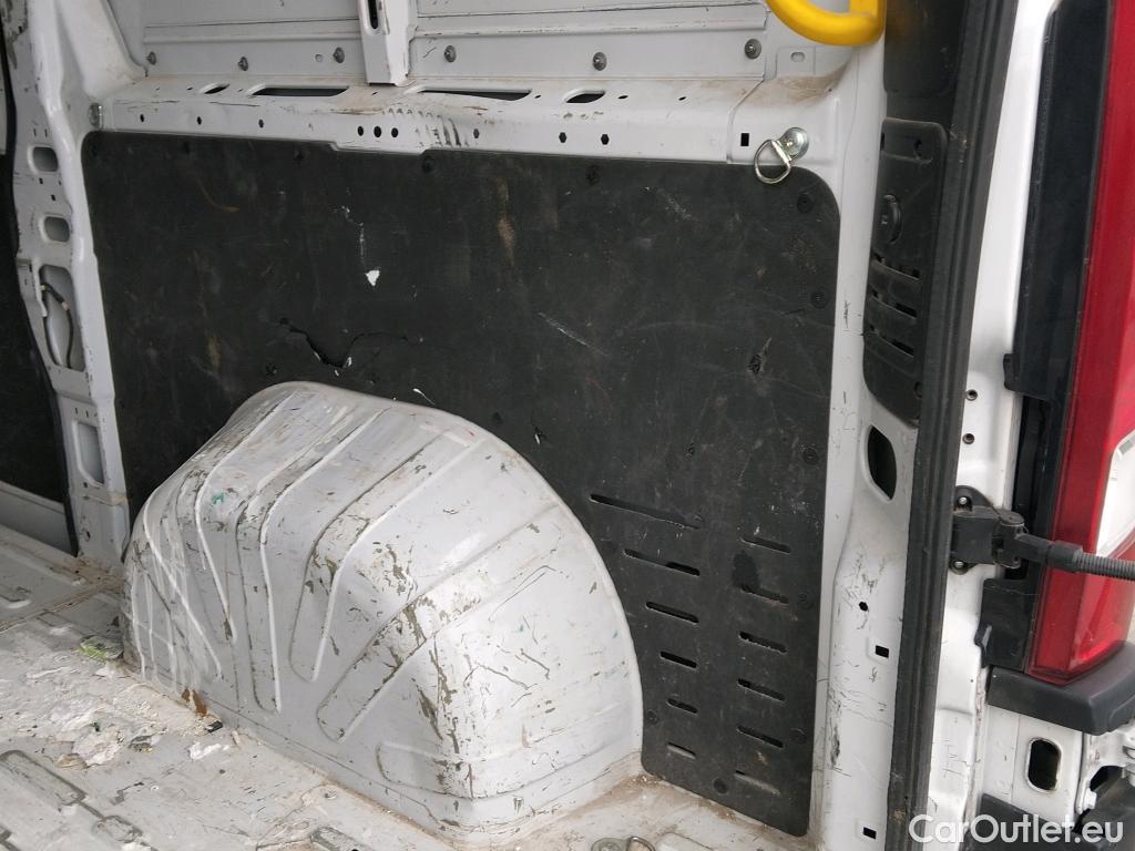  Peugeot  Boxer  Furgón Techo Elevado 335 L2H2 BlueHDi 140 Stop&Start HDi 140CV MT6 E6d #5