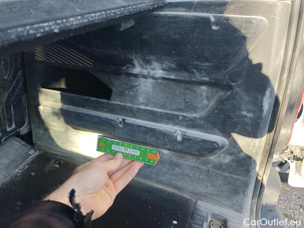  Citroen  Berlingo CITROEN  / 2018 / 5P / combi Talla M BlueHDi 100 S&S LIVE PACK (IND) #3