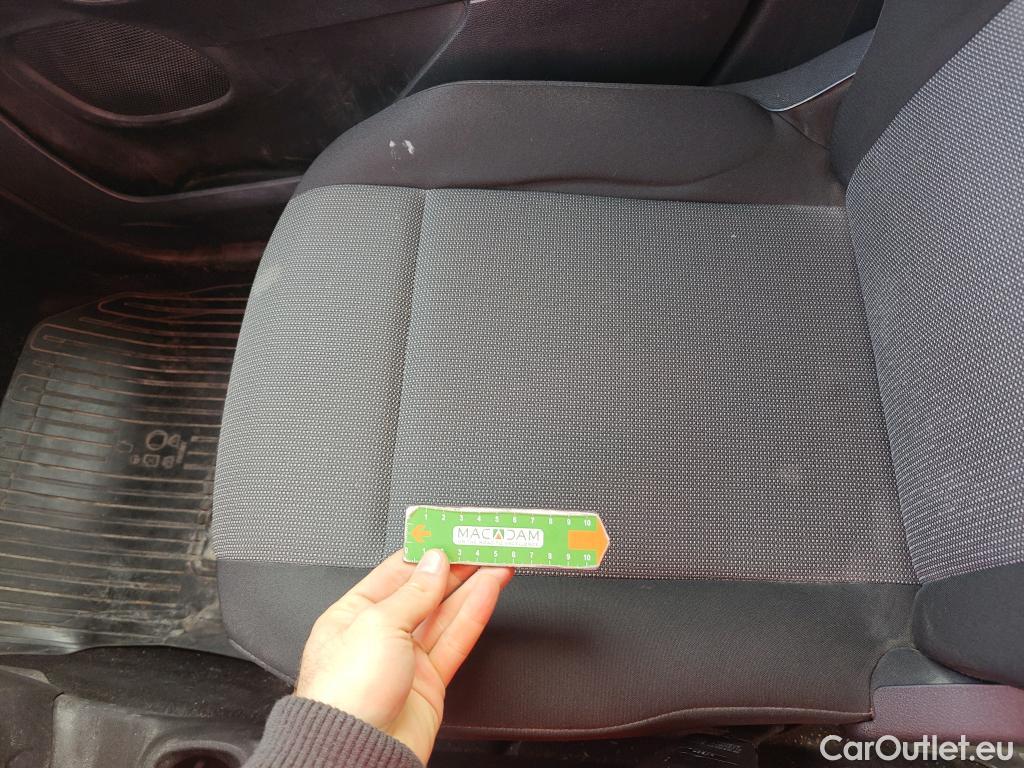  Toyota  Proace TOYOTA  CITY COMBI 1.5D 75kW (100CV) GX L1 #31