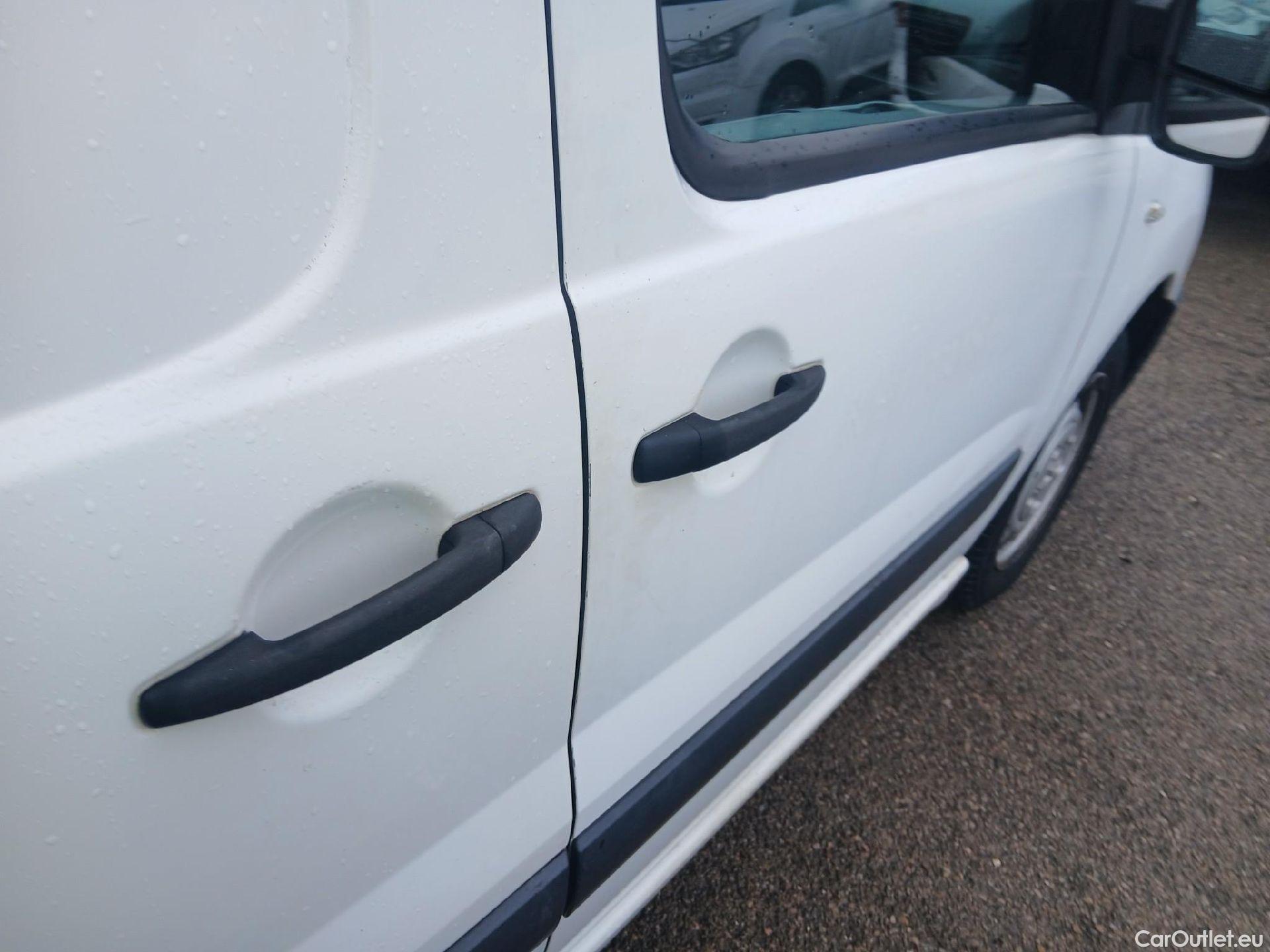  Peugeot  Expert PEUGEOT  VU 4p 2G furgón 227 L1H1 2.0 HDi 125 #36