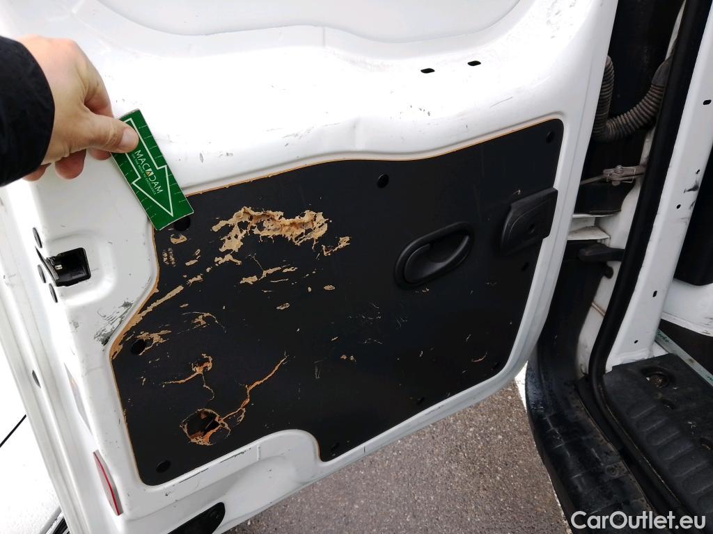  Renault  Kangoo RENAULT  Furgón/2013/3P/furgón derivado de turismo Profesional Blue dCi 59 kW (80CV) #13