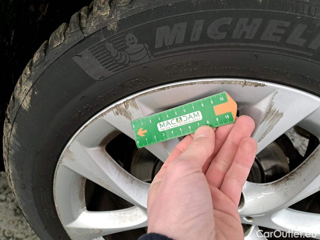  Bmw  Serie 2 Série 2 Gran Tourer 218d Lounge 2.0 150CV BVA8 7 Sieges E6dT #7