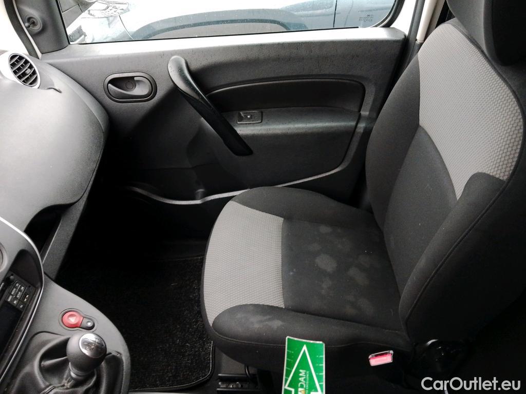  Renault  Kangoo RENAULT  Furgón/2013/3P/furgón derivado de turismo Profesional Blue dCi 59 kW (80CV) #18