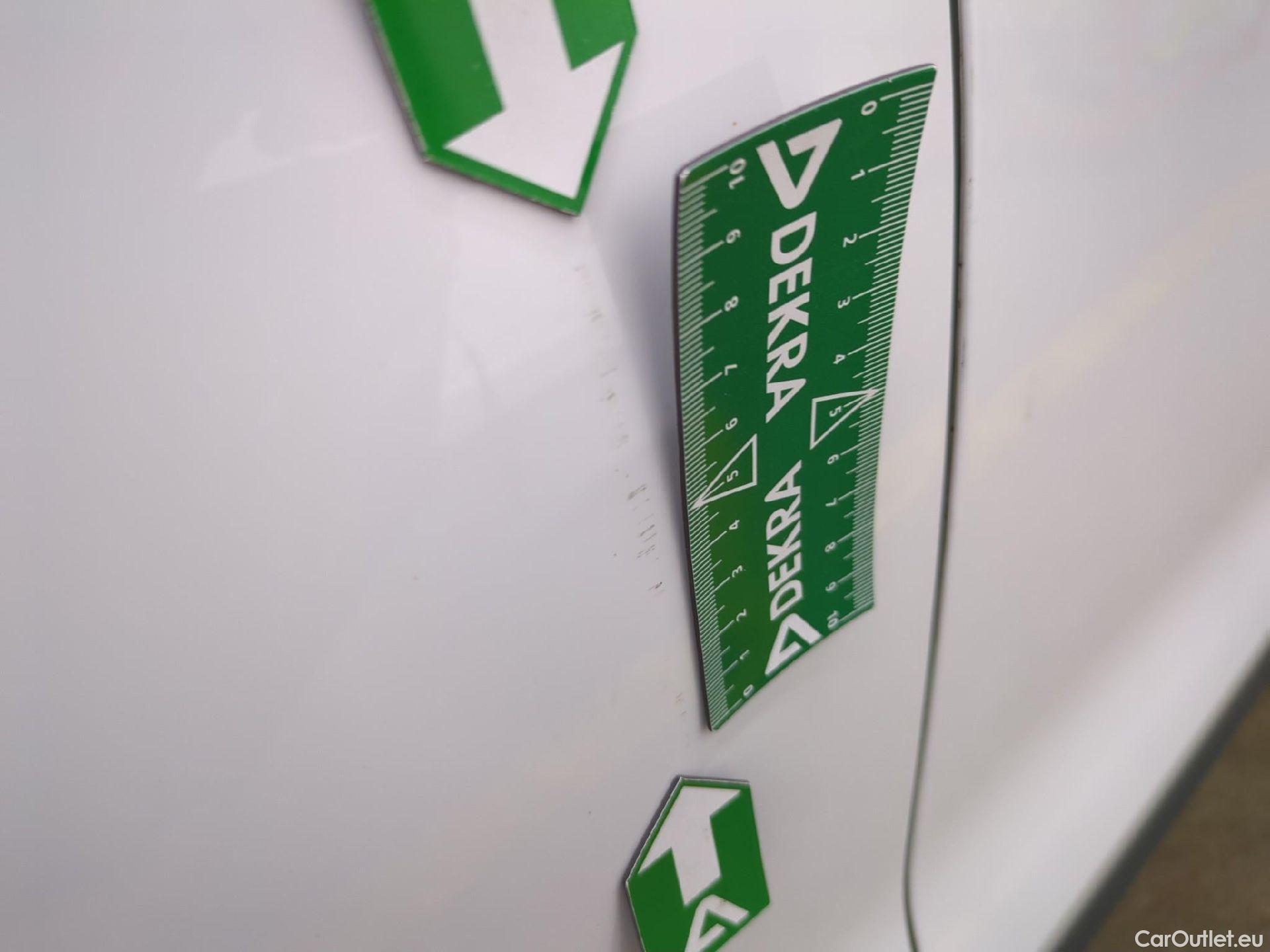  Audi  Q3  35 TDI Business Line 2.0 TDI 150CV BVA7 E6d #16