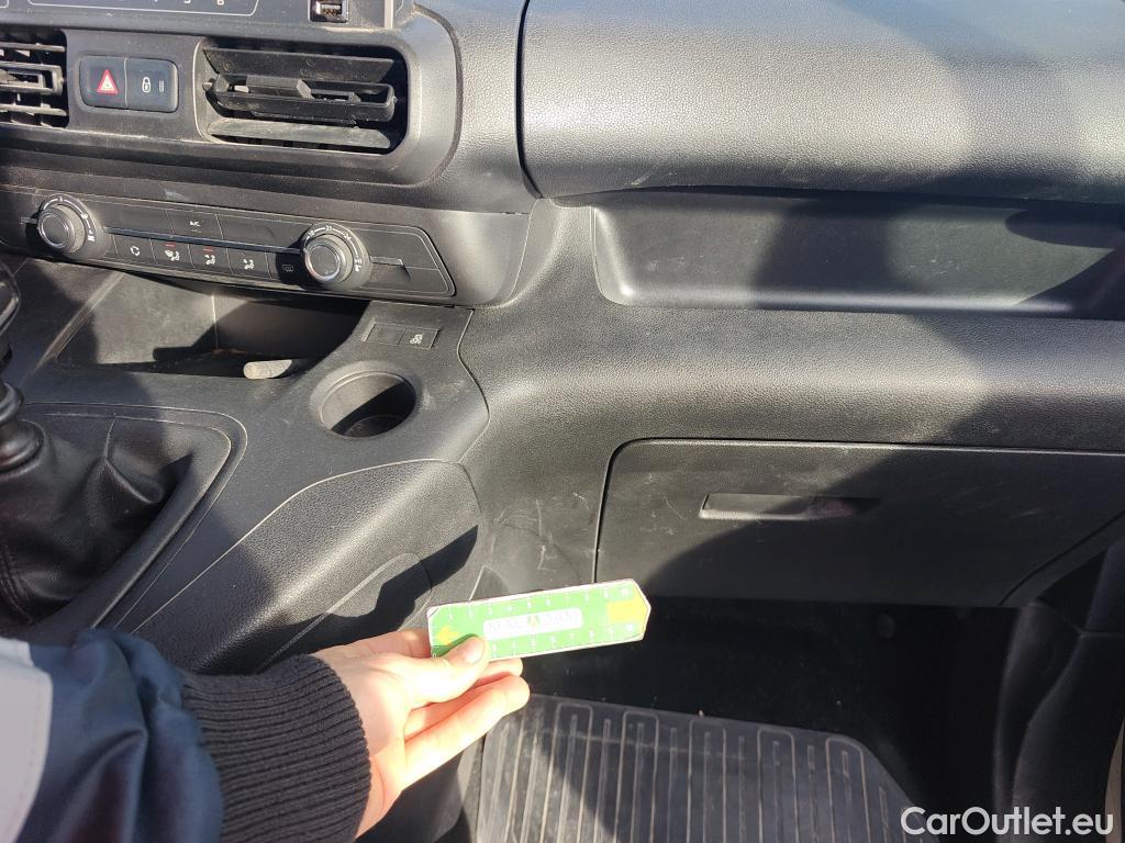  Toyota  Proace TOYOTA  CITY COMBI 1.5D 75kW (100CV) GX L1 #25