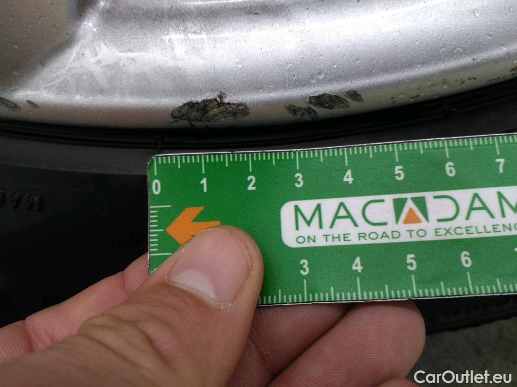  Bmw  Serie 2 Série 2 Active Tourer 216d Lounge 1.5 115CV BVA7 E6d #58