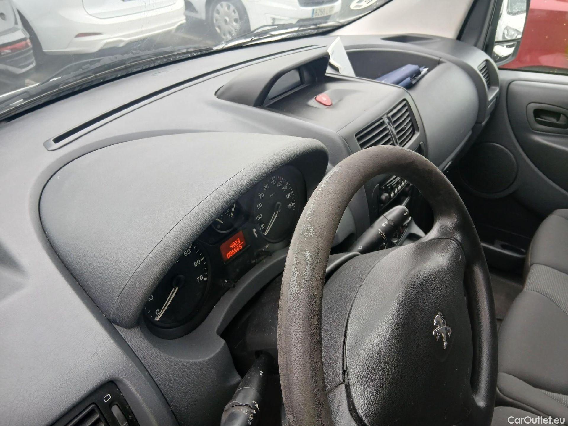  Peugeot  Expert PEUGEOT  VU 4p 2G furgón 227 L1H1 2.0 HDi 125 #53