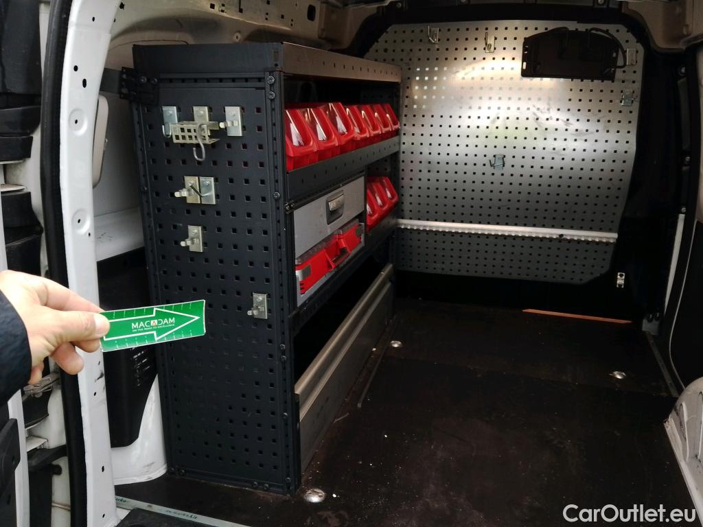  Renault  Kangoo RENAULT  Furgón/2013/3P/furgón derivado de turismo Profesional Blue dCi 59 kW (80CV) #29