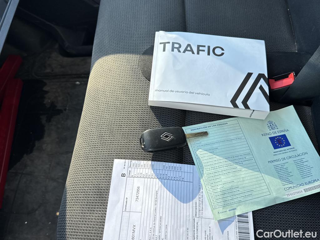  Renault  Trafic RENAULT  / 2021 / 4P / furgón Furgón L1H1 Blue dCi 96 Kw (130 CV) (AC2) #1