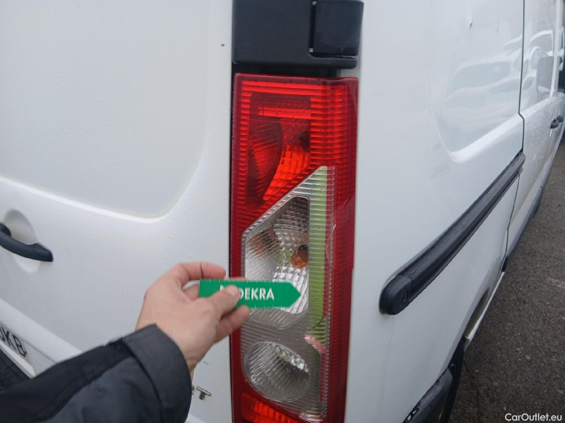  Peugeot  Expert PEUGEOT  VU 4p 2G furgón 227 L1H1 2.0 HDi 125 #29