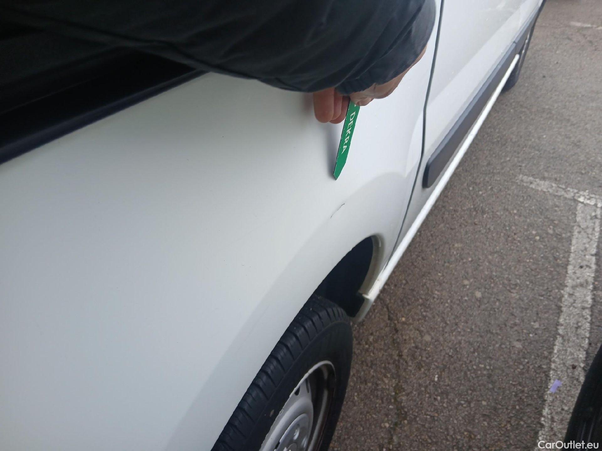  Peugeot  Expert PEUGEOT  VU 4p 2G furgón 227 L1H1 2.0 HDi 125 #31