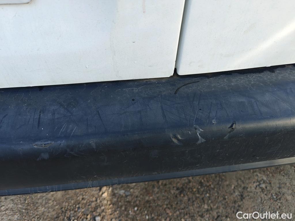  Peugeot  Partner PEUGEOT  / 2018 / 4P / furgón derivado de turismo Premium Standard 600kg BlueHDi 73kW (AC) #44