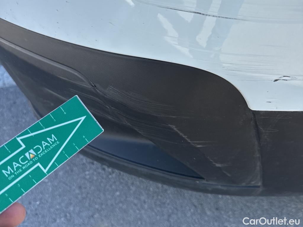  Renault  Trafic RENAULT  / 2021 / 4P / furgón Furgón L1H1 Blue dCi 96 Kw (130 CV) (AC2) #15