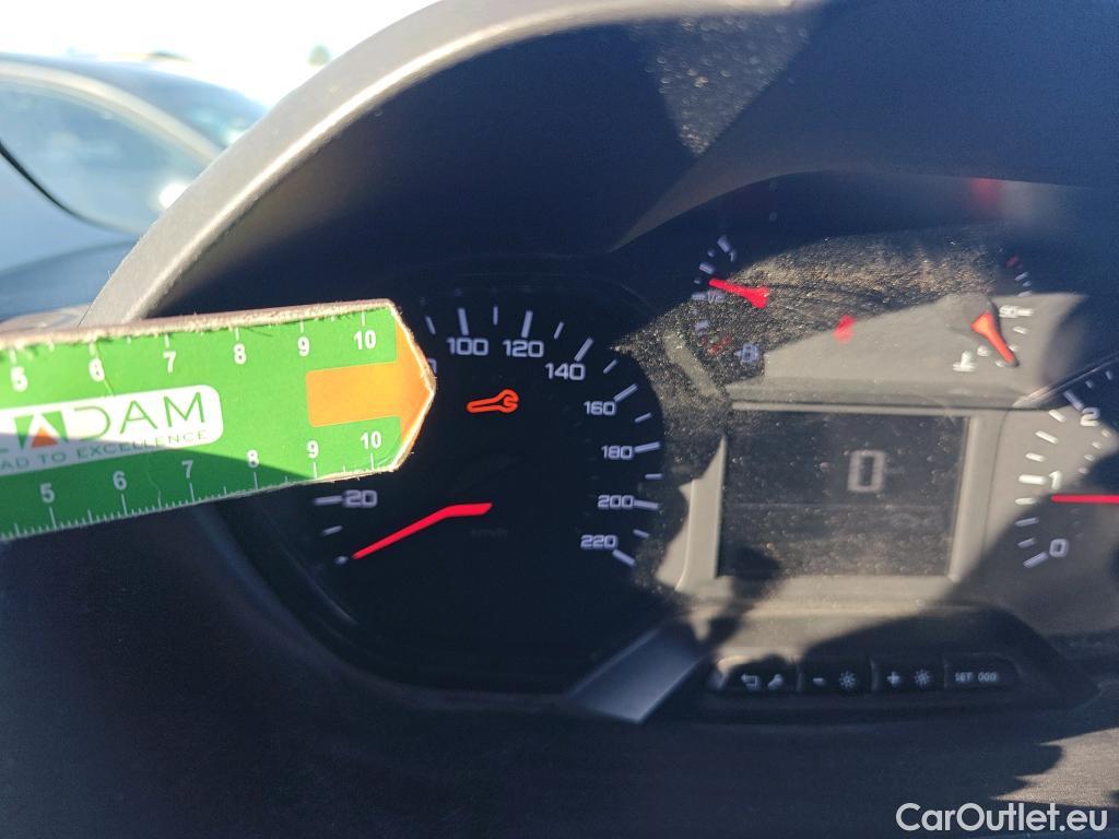  Peugeot  Partner PEUGEOT  / 2018 / 4P / furgón derivado de turismo Premium Standard 600kg BlueHDi 73kW (AC) #53