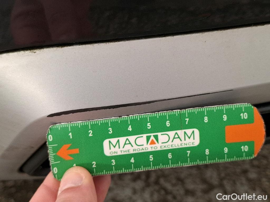  Audi  Q3  35 TDI Design luxe 2.0 TDI 150CV BVA7 E6dT #13