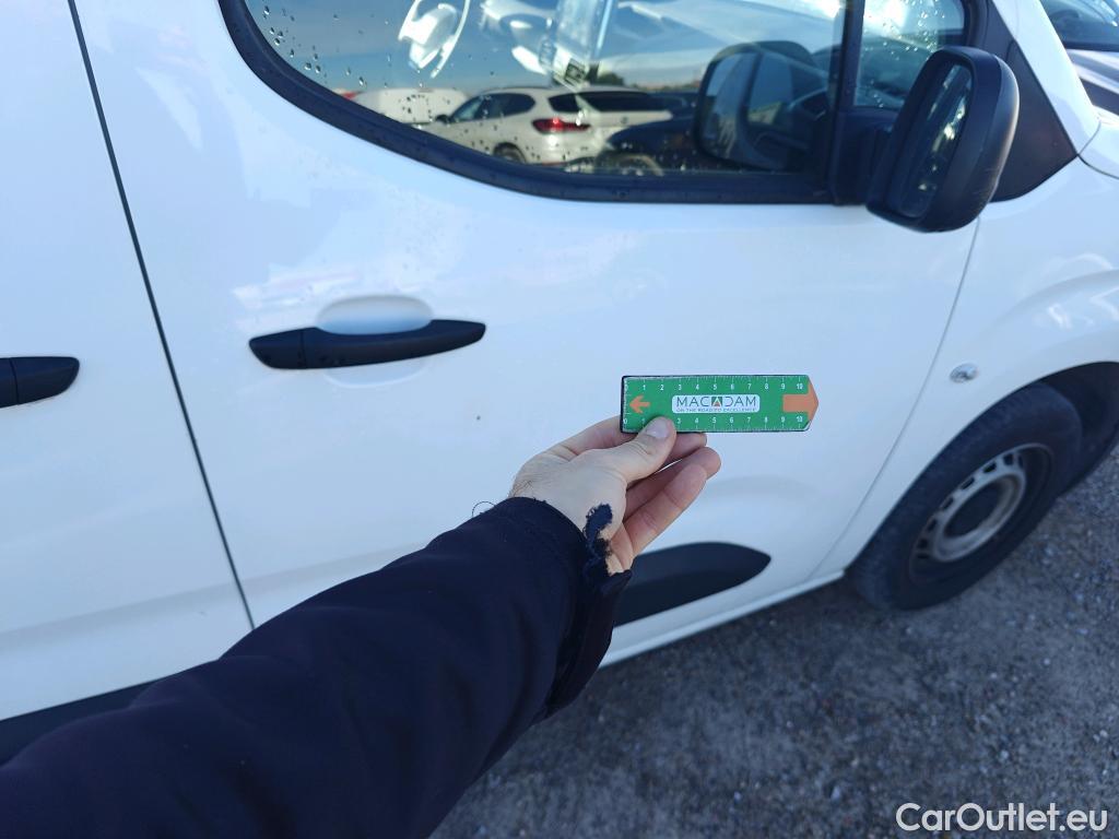  Peugeot  Partner PEUGEOT  / 2018 / 4P / furgón derivado de turismo Premium Standard 600kg BlueHDi 73kW (AC) #62