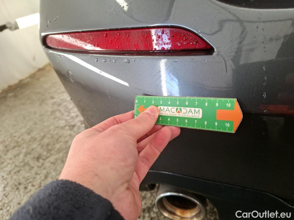  Bmw  Serie 1 Série 1 Berline 116 i Edition Sport 1.5 110CV BVA7 E6d #7