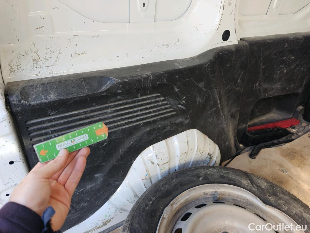  Peugeot  Partner PEUGEOT  / 2018 / 4P / furgón derivado de turismo Premium Standard 600kg BlueHDi 73kW (AC) #14