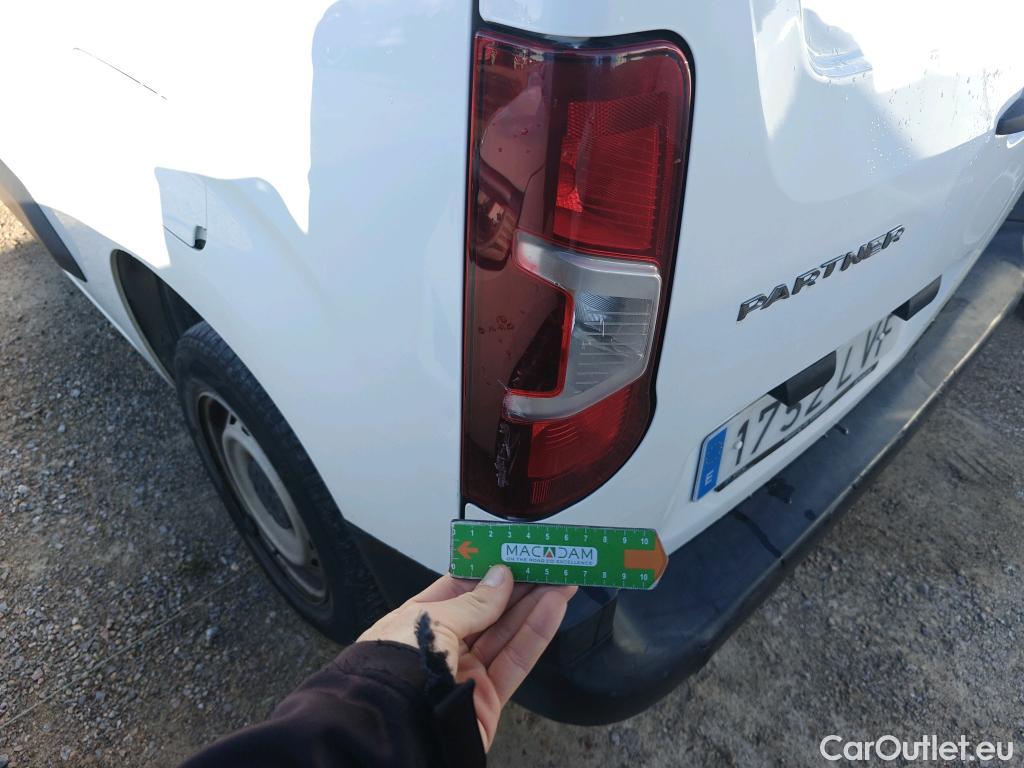  Peugeot  Partner PEUGEOT  / 2018 / 4P / furgón derivado de turismo Premium Standard 600kg BlueHDi 73kW (AC) #10