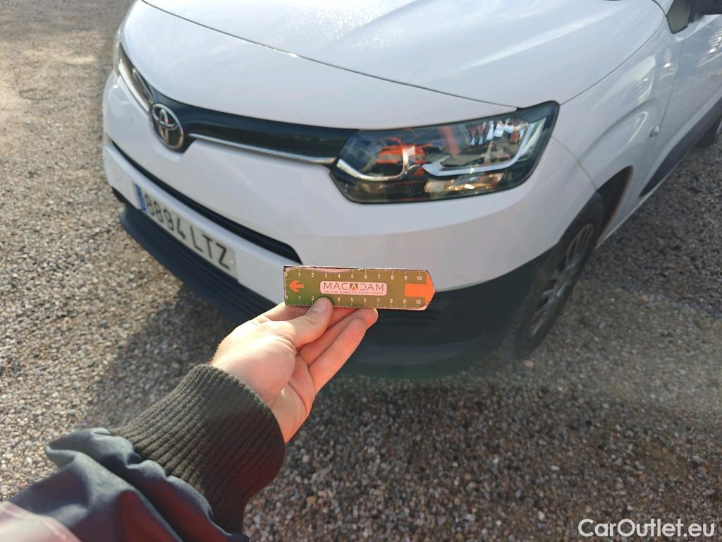  Toyota  Proace TOYOTA  CITY COMBI 1.5D 75kW (100CV) GX L1 #35