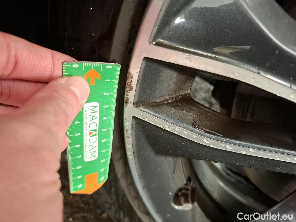  Bmw  Serie 1 Série 1 Berline 116 i Edition Sport 1.5 110CV BVA7 E6d #13