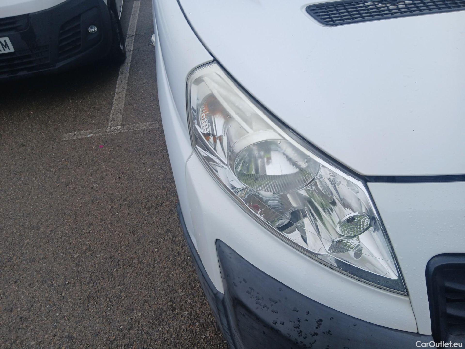  Peugeot  Expert PEUGEOT  VU 4p 2G furgón 227 L1H1 2.0 HDi 125 #3