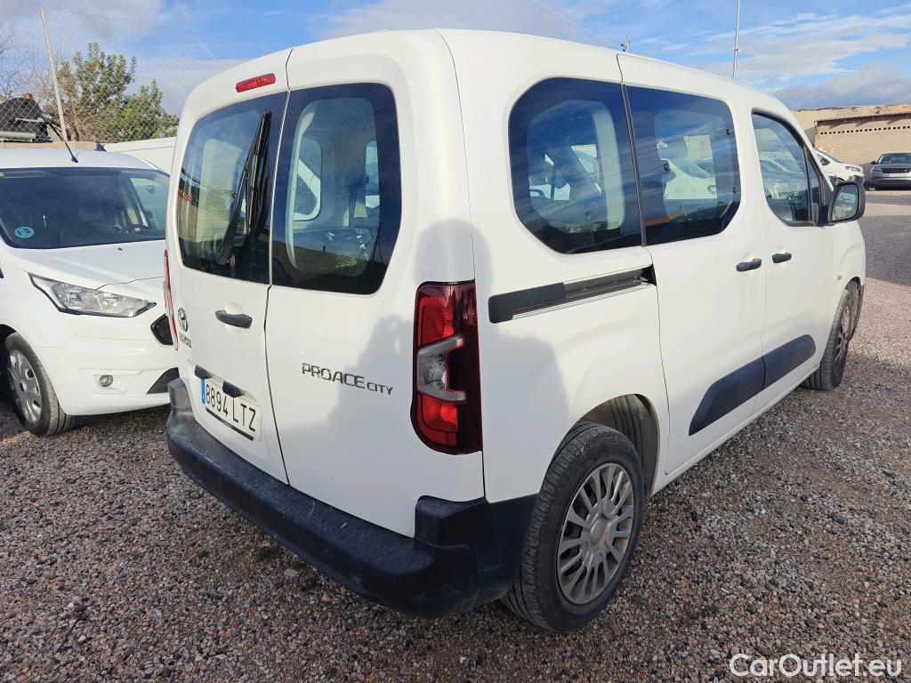  Toyota  Proace TOYOTA  CITY COMBI 1.5D 75kW (100CV) GX L1 #40