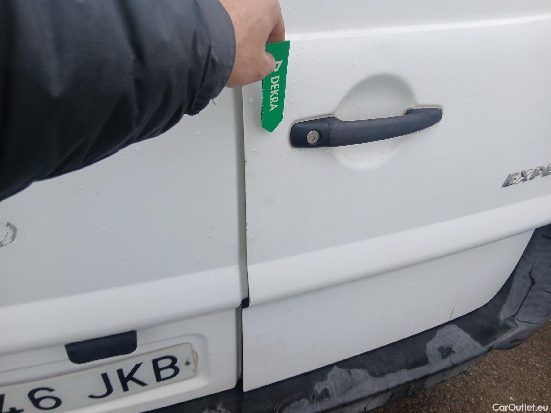  Peugeot  Expert PEUGEOT  VU 4p 2G furgón 227 L1H1 2.0 HDi 125 #28