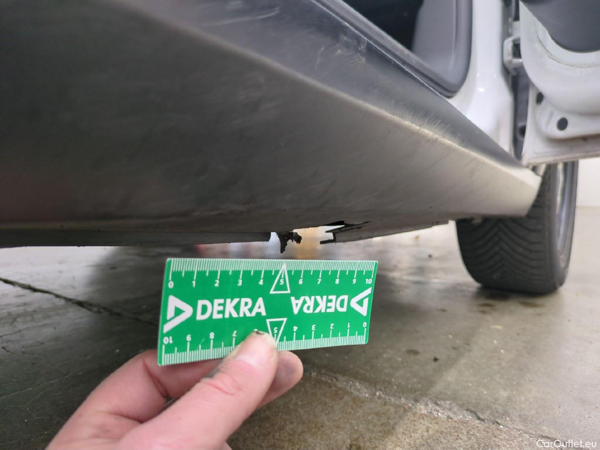  Citroen  C3  Feel Pack 1.2 PureTech 80CV BVM5 E6d #43